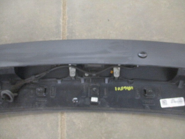 Pre-Owned Jeep Cherokee Rear Spoiler Wing with Brake Light Lamp A186587
