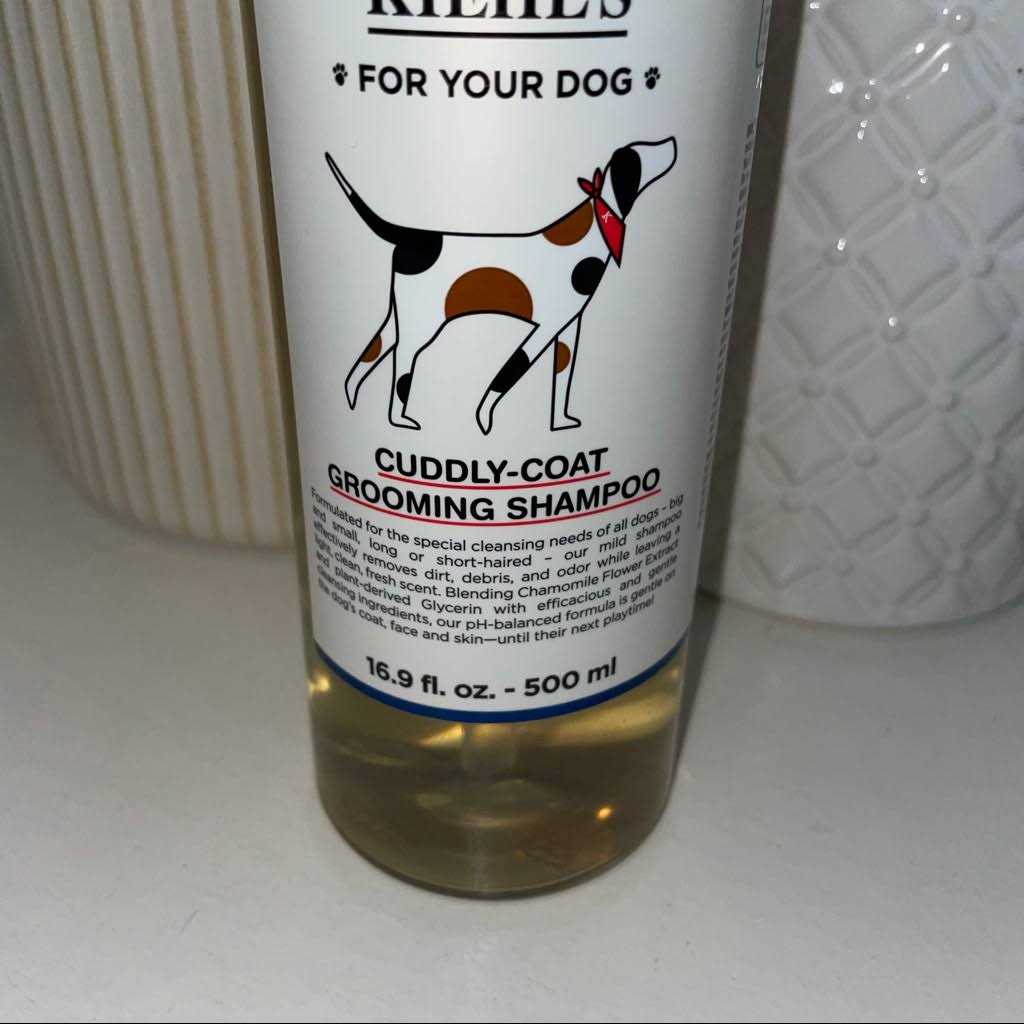 Pet Grooming Shampoo N5039