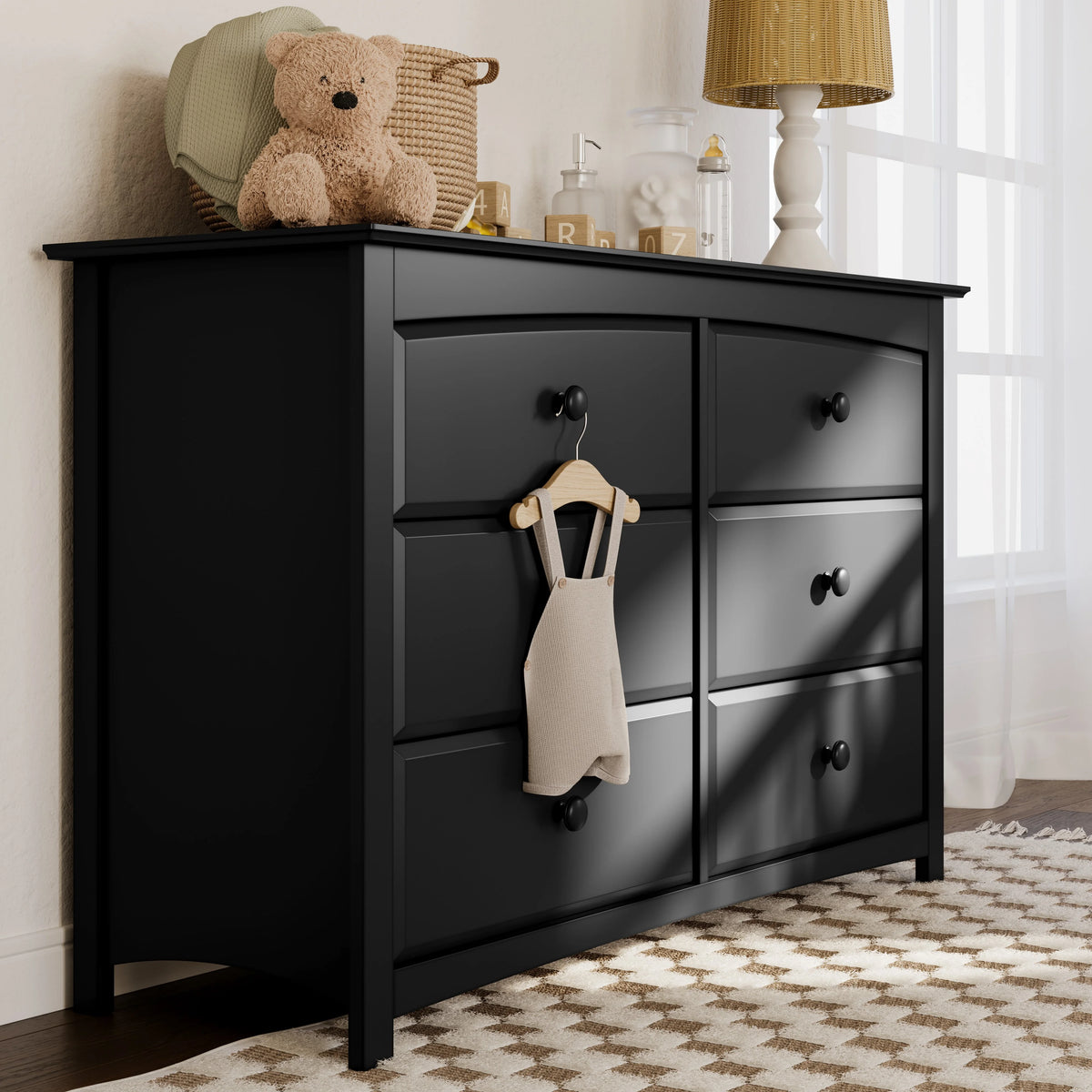 White 6 Drawer Double Dresser W995