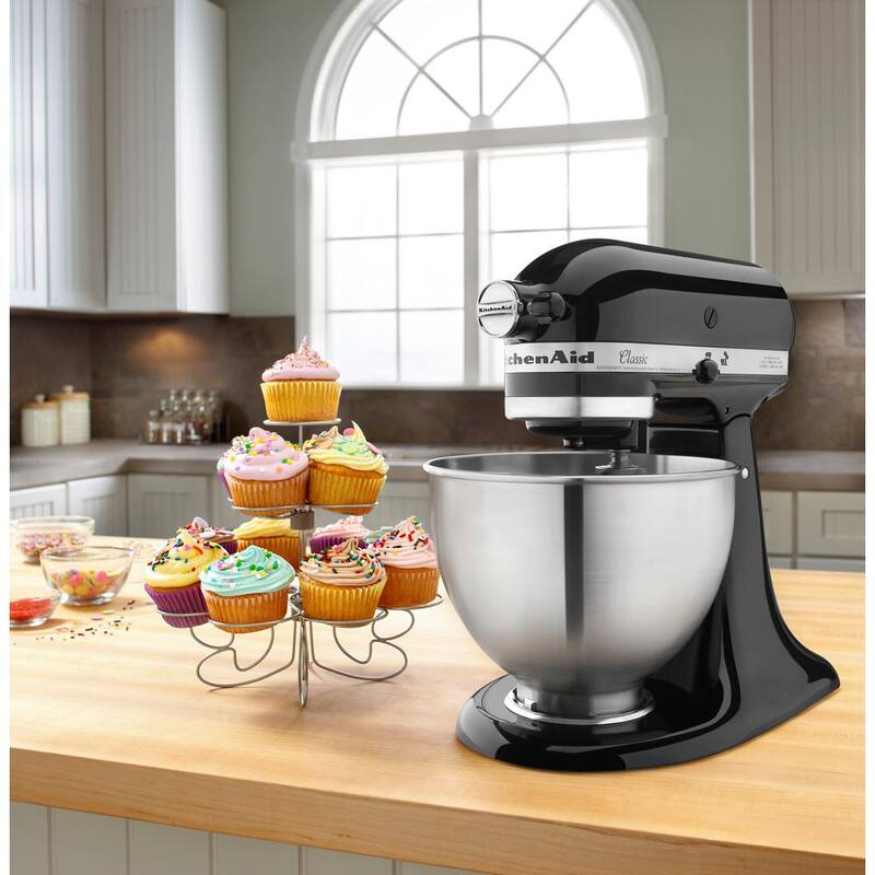 4.5 Qt. 10-Speed Onyx Black Tilt-Head Stand Mixer H105668