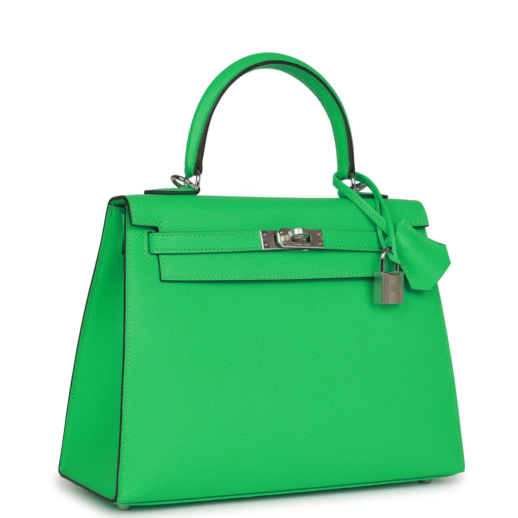 Kelly 25 Vert Comics Epsom Palladium Hardware Handbag R925