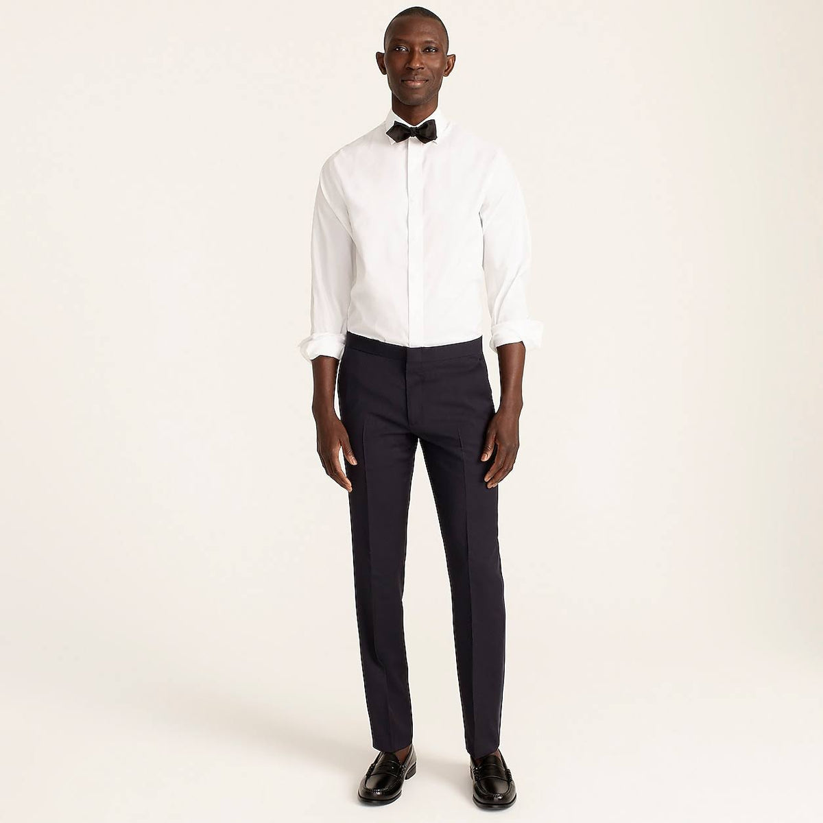 Slim-Fit Tuxedo Pant in Italian Wool O20450